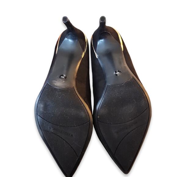 NEW Marc Fisher Pointed Toe Faux Suede Gold Accent Stilettos Size 10 - Picture 6 of 7